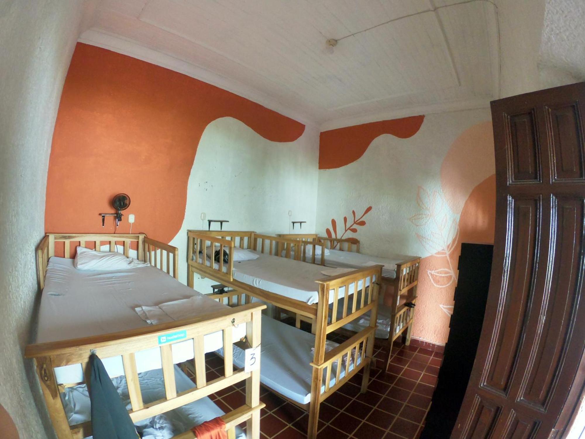 Ricks Hostel Santa Ana Eksteriør billede